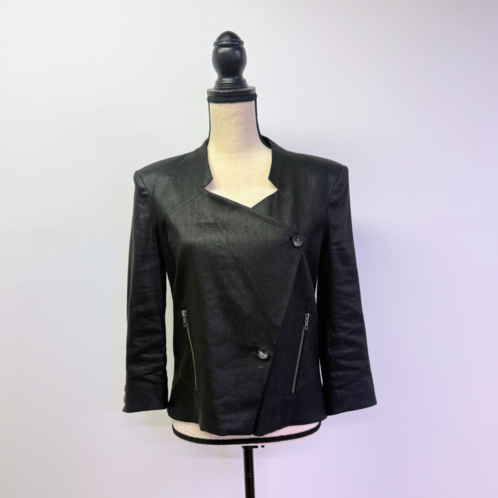 Chic Black Jacket Size Small - image 1
